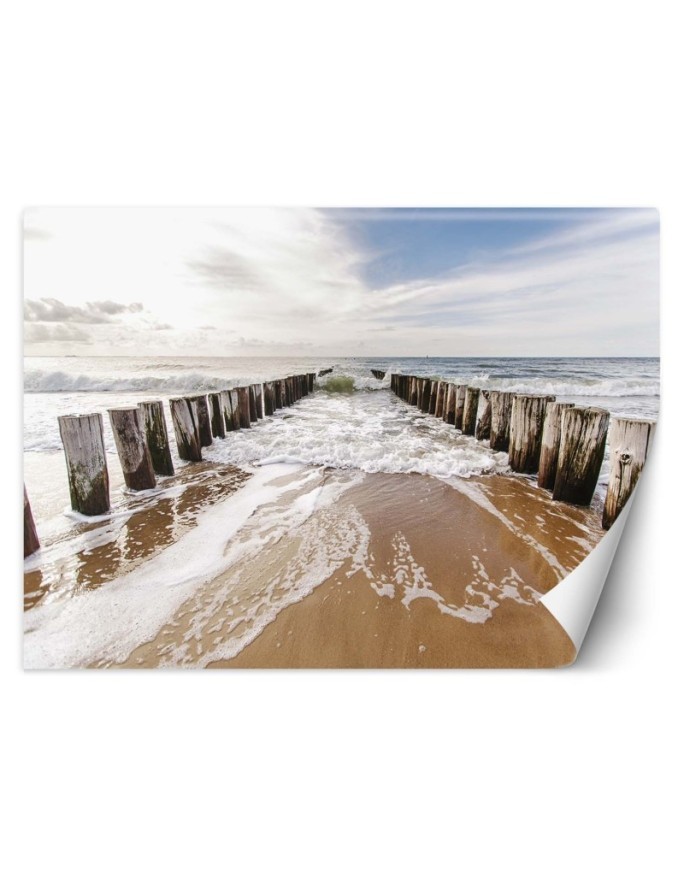 Nowoczesne fototapety do salonu - Falochrony na plaży | FEEBY