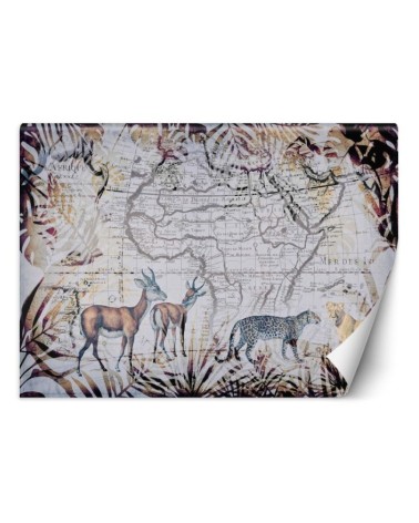 Wallpaper - Map and wild animals vintage Andrea Haase | FEEBY