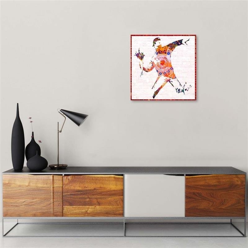 Leinwandbild - Banksy Hooligan mit einem Blumenstrauß | Feeby