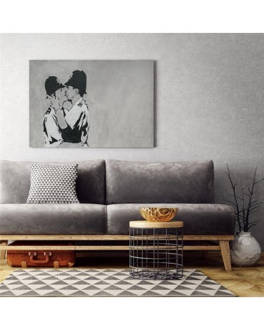 Leinwandbild - Küssende Polizisten Banksy-Wandbild | Feeby