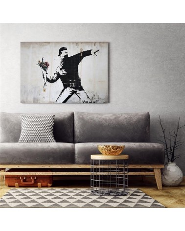 Leinwandbild - Banksy Hooligan wirft einen Blumenstrauß | Feeby