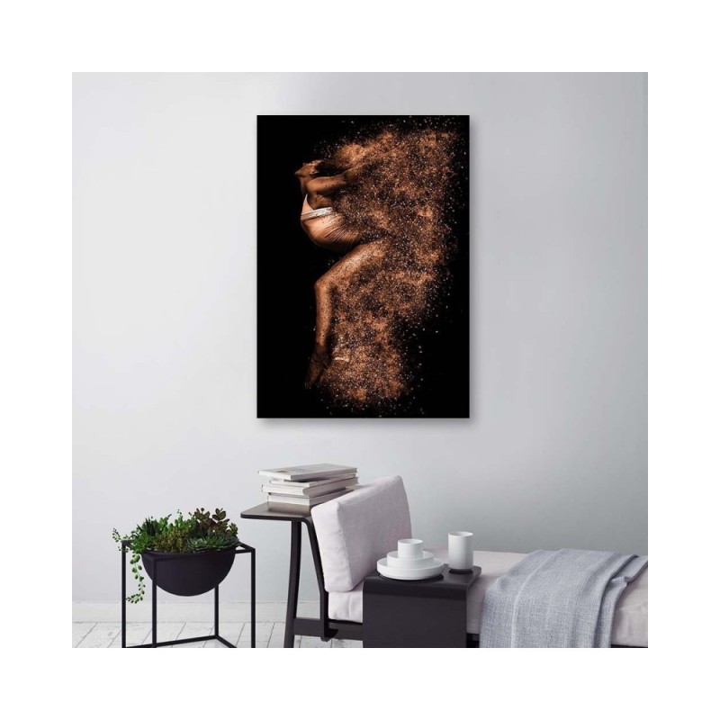 Bild auf Leinwand - Schöne Frau in Goldstaub | Feeby