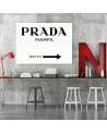 Obraz na płótnie glamour - Prada Marfa Biały | FEEBY