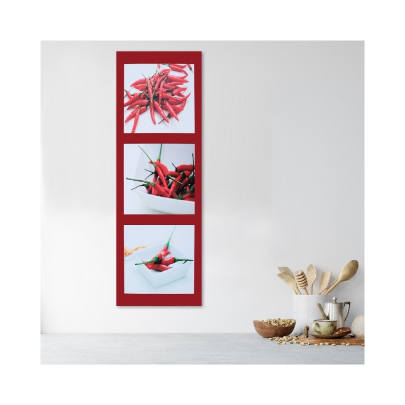 Leinwanddruck - Rote Chilischoten auf rotem Hintergrund | Feeby