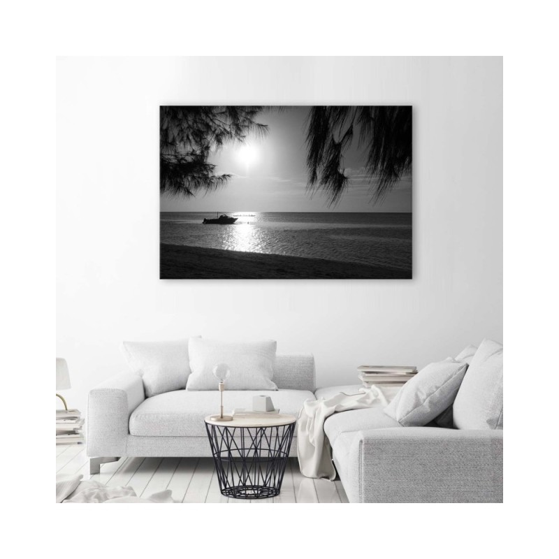 Leinwandbild - Motorboot am Meeresufer | Feeby