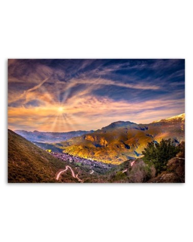 Leinwandbild - Kleine Stadt in den Bergen | Feeby