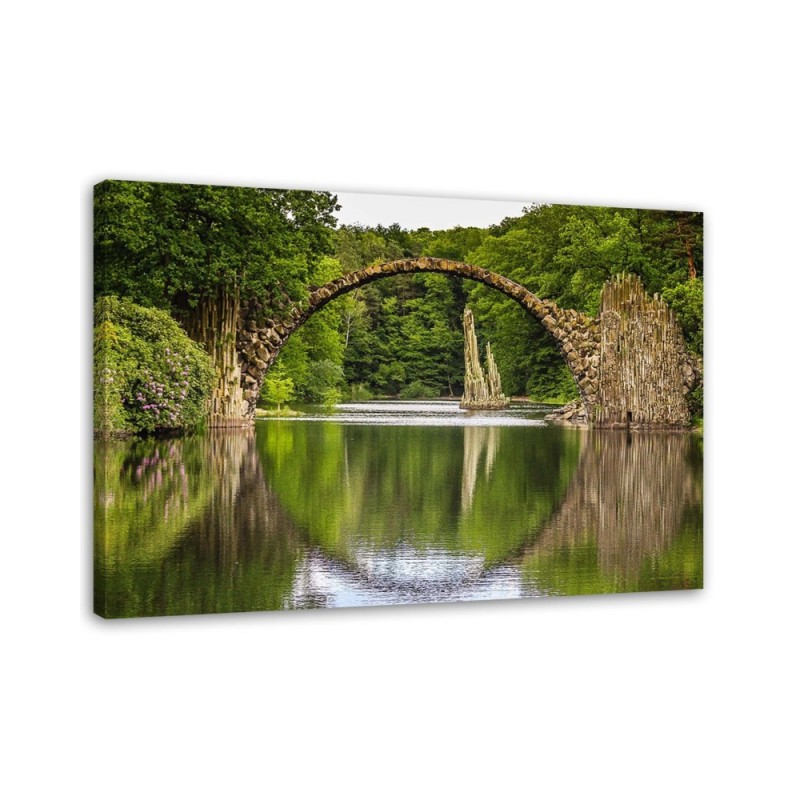 Leinwandbild - Bogenbrücke über einen See | Feeby