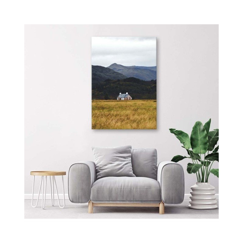 Dekoratives Leinwandbild - Haus in den Bergen | Feeby