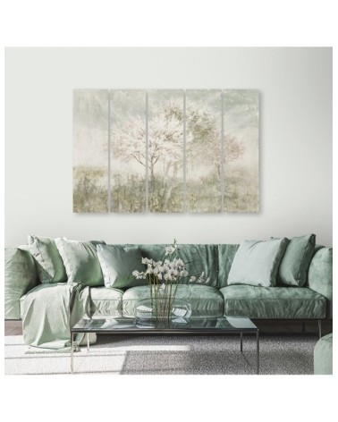 Dekoratives Leinwandbild - Ein blühender Baum in der Wiese | Feeby