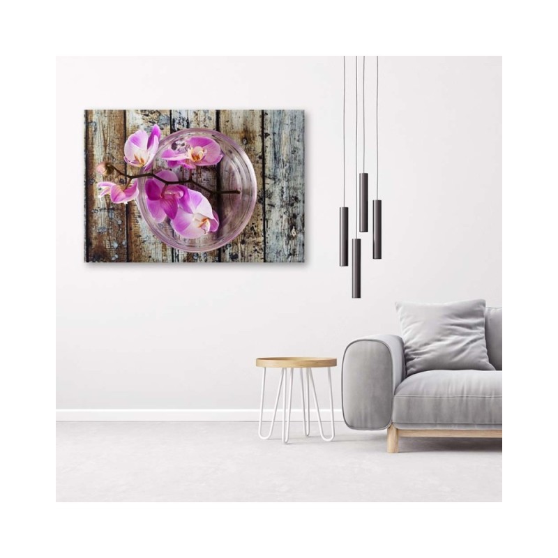 Leinwandbild - Orchidee auf einem Hintergrund aus Brettern | Feeby