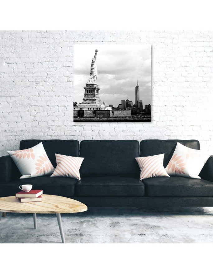 Canvas prints modern city - Statue of Liberty b&w | FEEBY