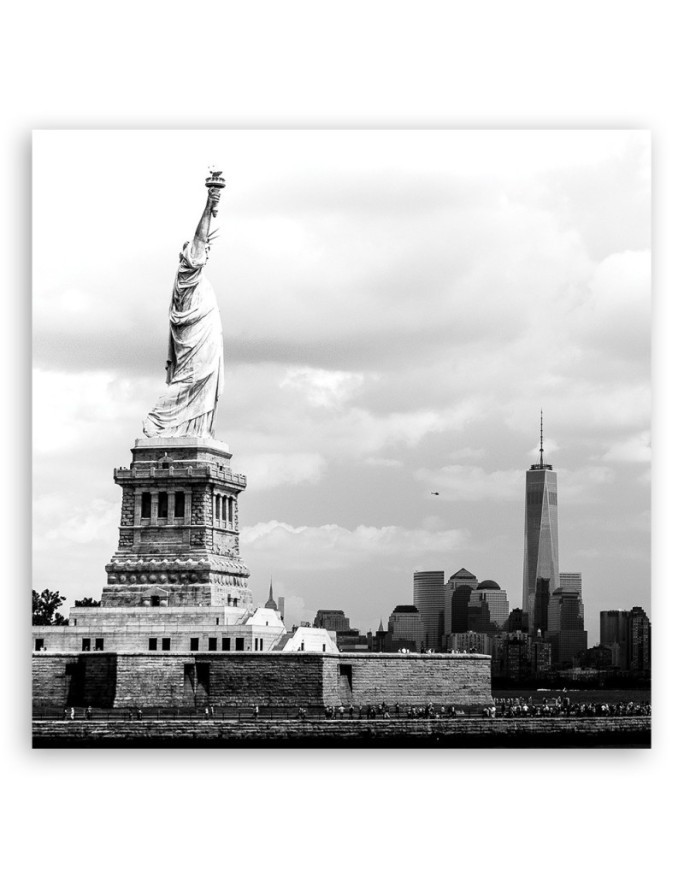 Canvas prints modern city - Statue of Liberty b&w | FEEBY