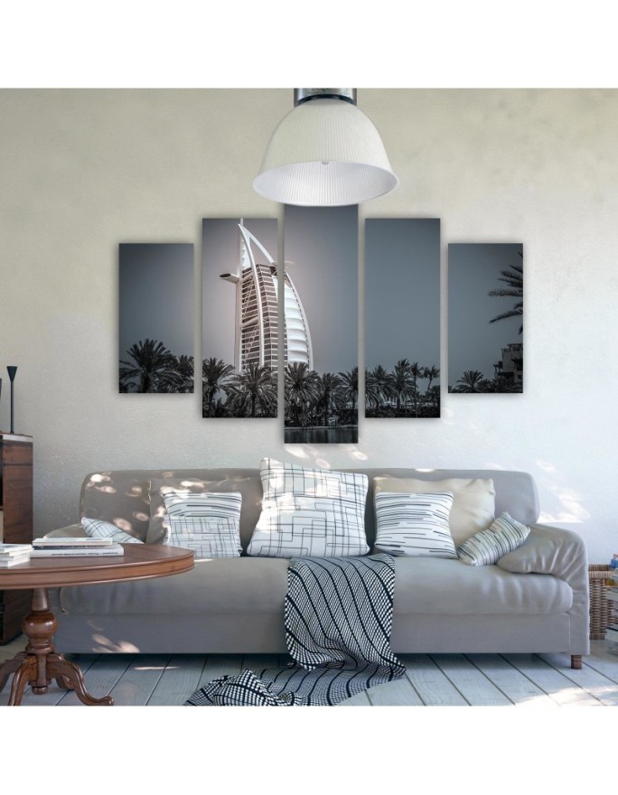 Obraz na płótnie canvas - Nowoczesny hotel w Dubaju | FEEBY
