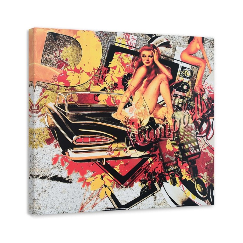 Modernes Wandbild - Frau auf der Motorhaube eines Autos | Feeby