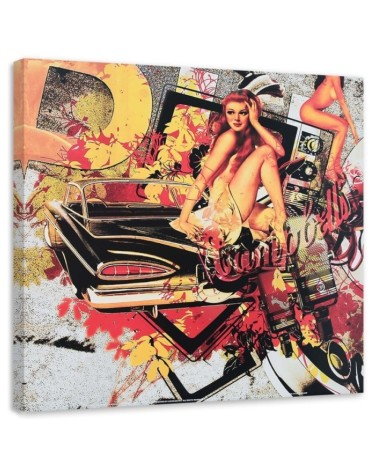 Modernes Wandbild - Frau auf der Motorhaube eines Autos | Feeby