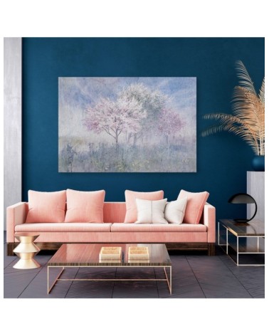 Bild - Ein blühender Baum in der alten Wiese verblasst | Feeby