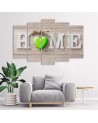 Obraz dekoracyjny - Napis Home z zielonym sercem na jasnych deskach