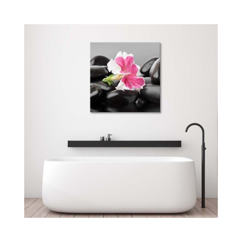 Bild auf Leinwand - Rosa Blume auf Steinen | Feeby