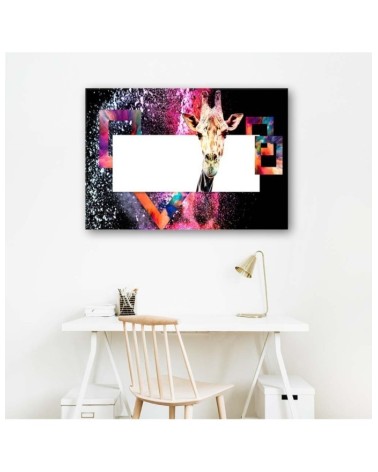 Bild - Mehrfarbige Giraffe auf schwarzem Hintergrund | Feeby