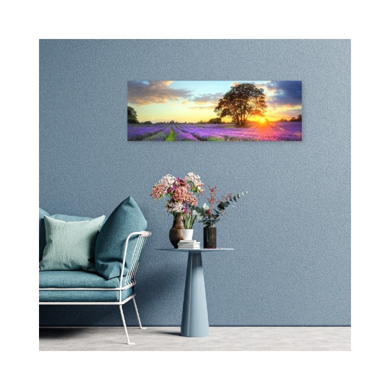 Leinwandbild - Baum in einem Lavendelfeld | Feeby
