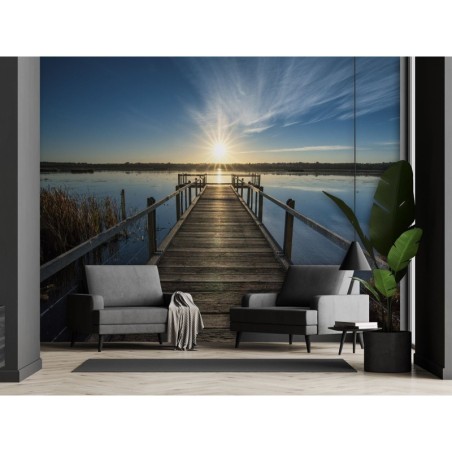 Fototapete - See mit altem Steg bei Sonnenuntergang | Feeby