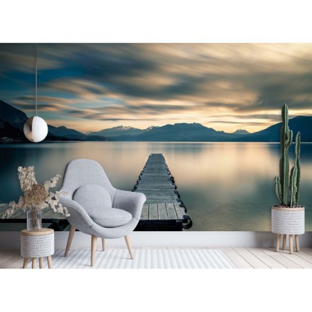 Moderne Fototapete - Holzdeck mit Blick auf den See | Feeby